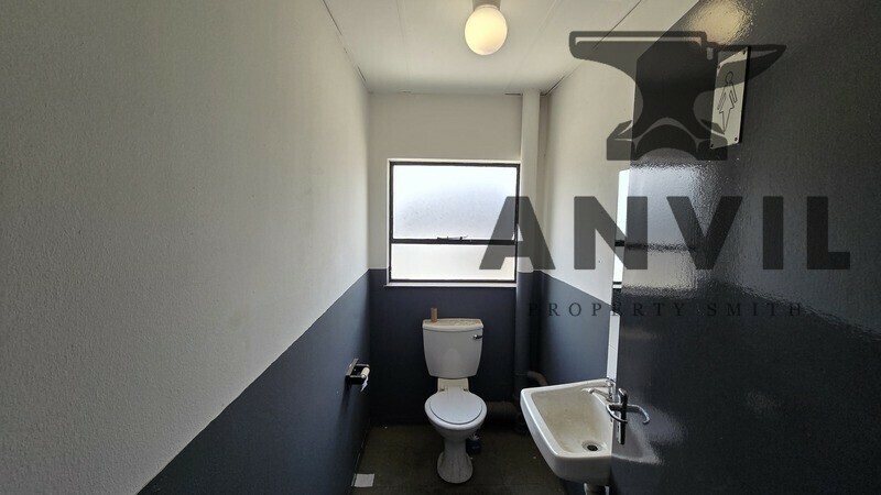 Industrial Village, Jet Park - Unit 14 property image 7