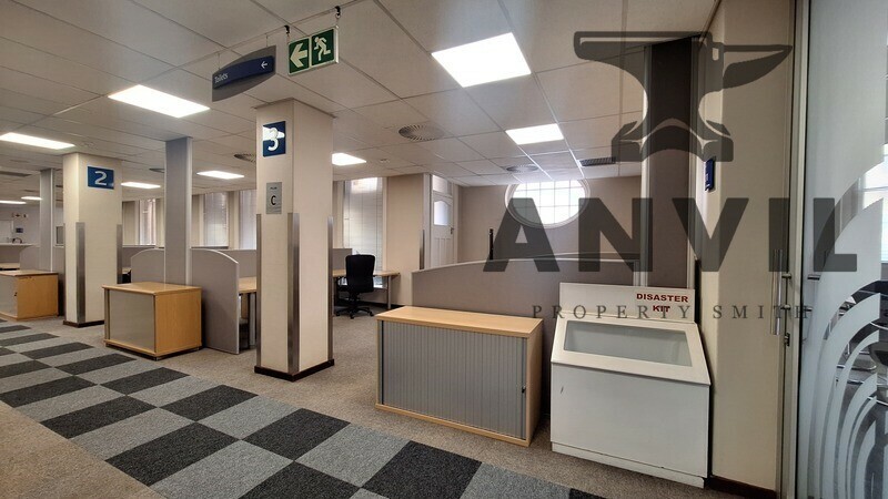 The Standard Bank Building - Standard Bank Entire Building property image 11