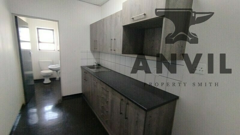 Paterson Industrial Park, 26 Paterson Road, North End - Unit 3 property image 8