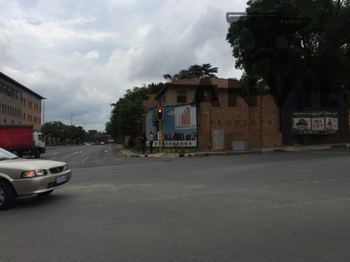 129 Corlette Drive, Waverly - Freestanding House with Storeroom property image 34