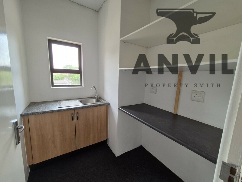 Gemstone Office park. - 123sqm unit office 10 property image 4