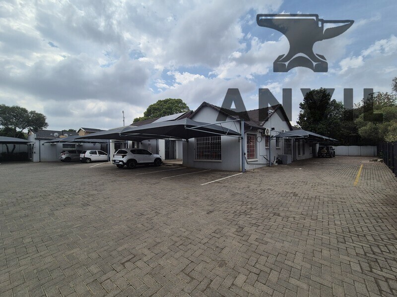 Active sport clinics  - 45 sqm unit available in Brackenhurst  property image 8