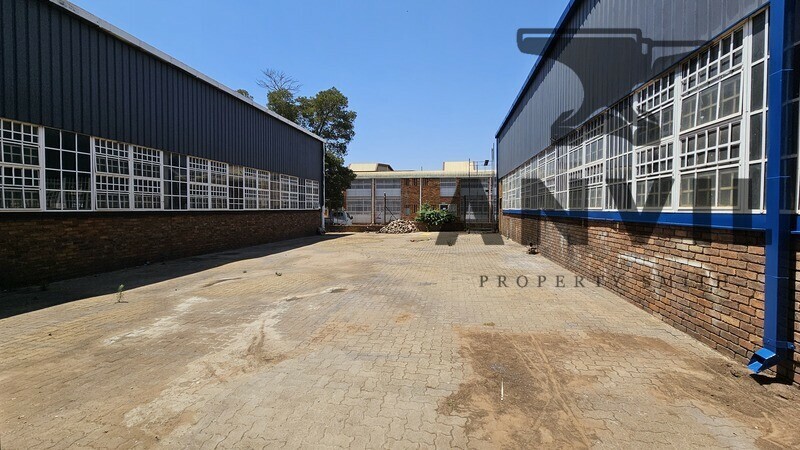 12 Axle Drive, Clayville Industrial, Olifantsfontein - Unit 2  property image 23