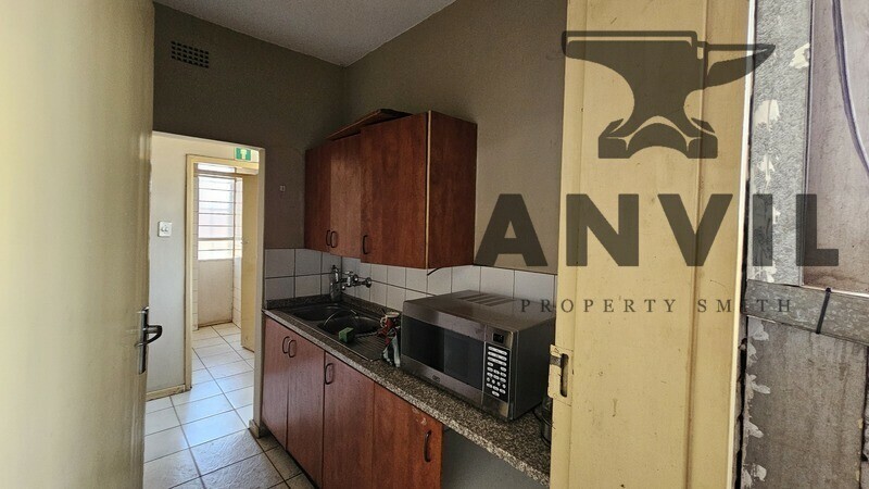 12 Axle Drive, Clayville Industrial, Olifantsfontein - Unit 1  property image 7