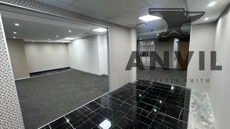 82 Maude Street, Sandton - Ground Floor - OGca property image 4