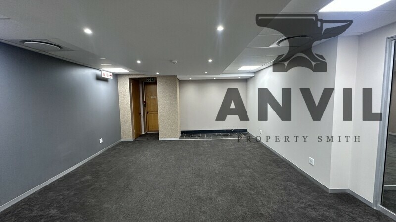 82 Maude Street, Sandton - Ground Floor - OGca property image 9