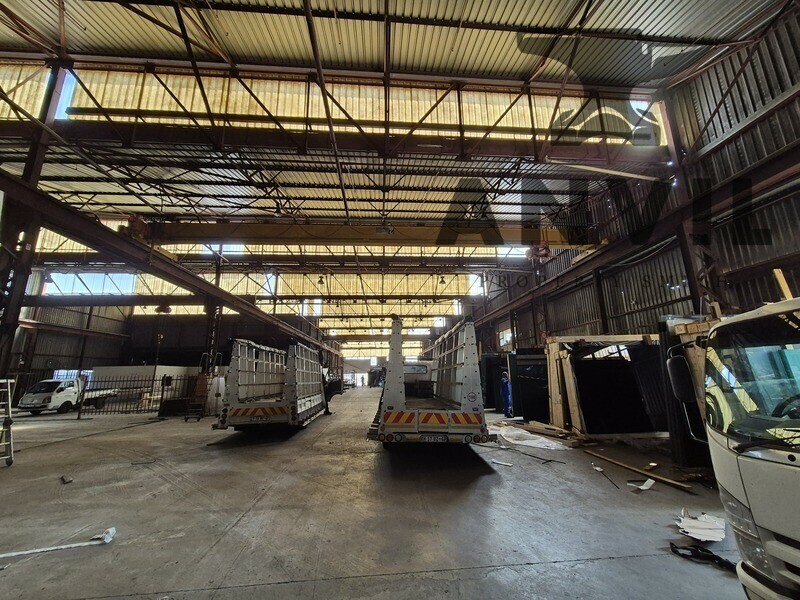 8 Jurie Street, Alrode - 4300sqm warehouse available in Alrode  property image 2
