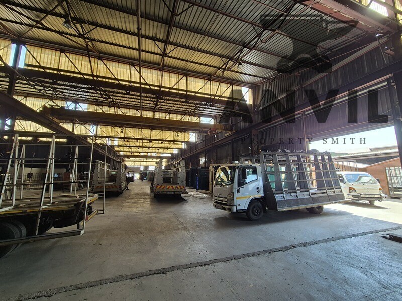 8 Jurie Street, Alrode - 4300sqm warehouse available in Alrode  property image 9