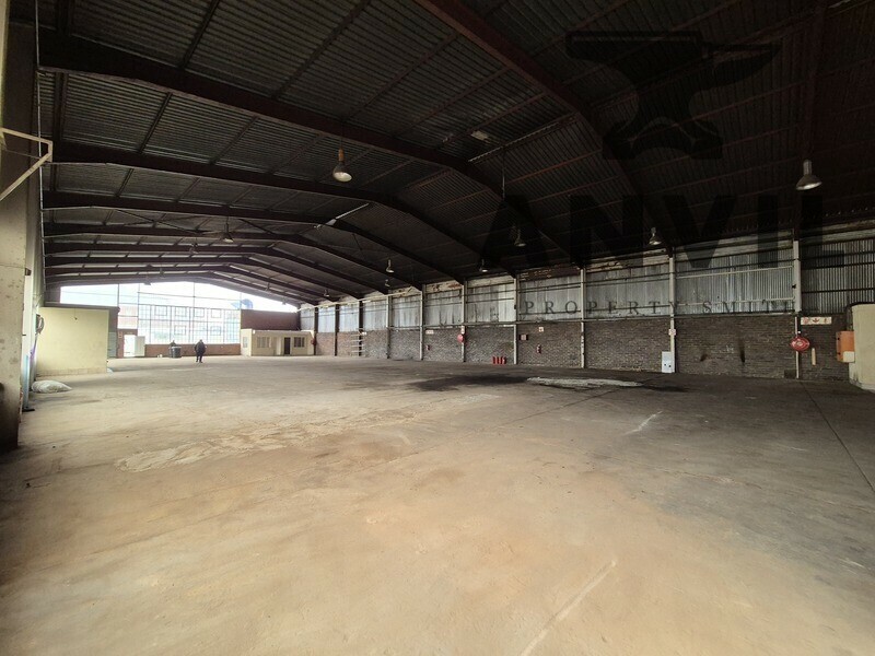18 Basalt Street, Alrode, Alberton - 1500sqm warehouse available in Alrode  property image 7