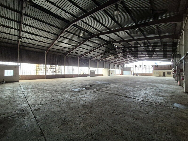 18 Basalt Street, Alrode, Alberton - 1500sqm warehouse available in Alrode  property image 8