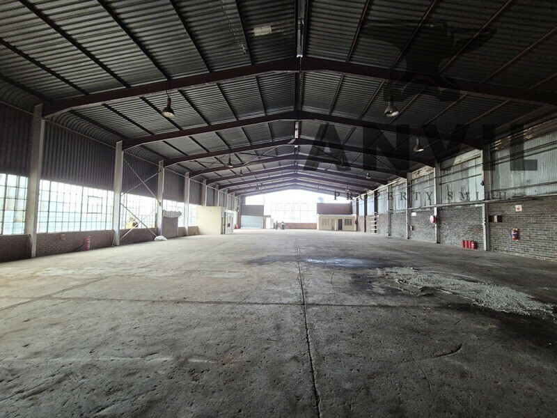 18 Basalt Street, Alrode, Alberton - 1500sqm warehouse available in Alrode  property image 10