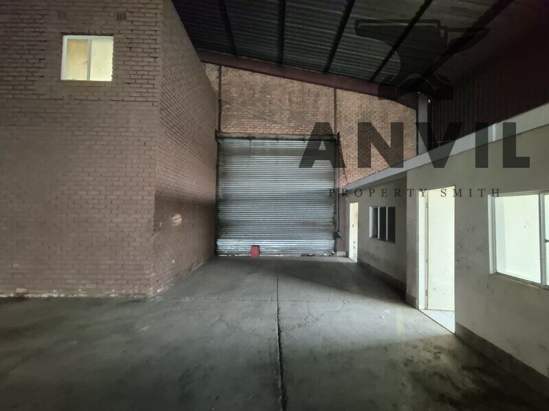 18 Basalt Street, Alrode, Alberton - 1500sqm warehouse available in Alrode  property image 17
