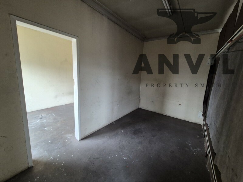 18 Basalt Street, Alrode, Alberton - 1500sqm warehouse available in Alrode  property image 18