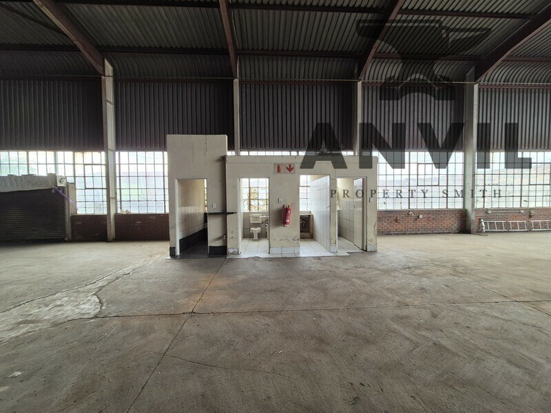 18 Basalt Street, Alrode, Alberton - 1500sqm warehouse available in Alrode  property image 20