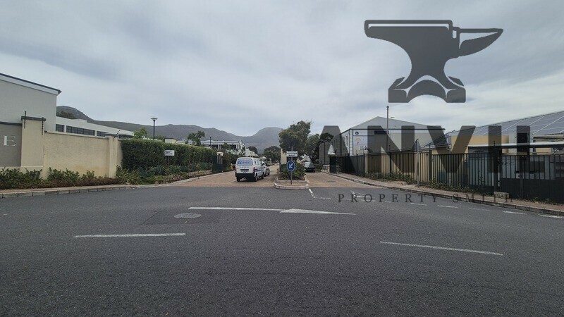 7 Bell Crescent, Westlake Business Park, Cape Town - 7 Bell Crescent - Upstairs Unit property image 18