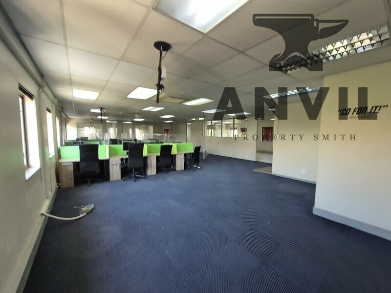 10 Kingfisher Drive, Meyersdal, Alberton - 264sqm unit in Kingfisher office park  property image 5