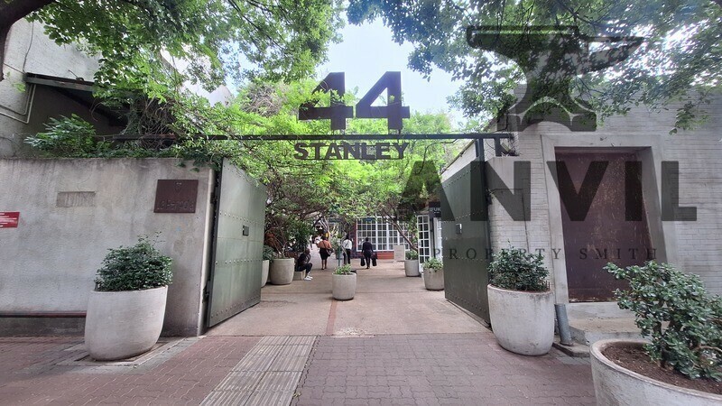 Metal Box -  1st Floor OF0002L property image 32