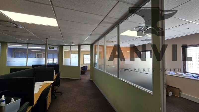 5 Saint Georges Mall - 7th Floor Office Suite property image 32
