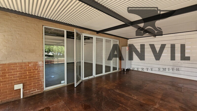 Greenlyn Village Centre. - Shop 18 property image 9