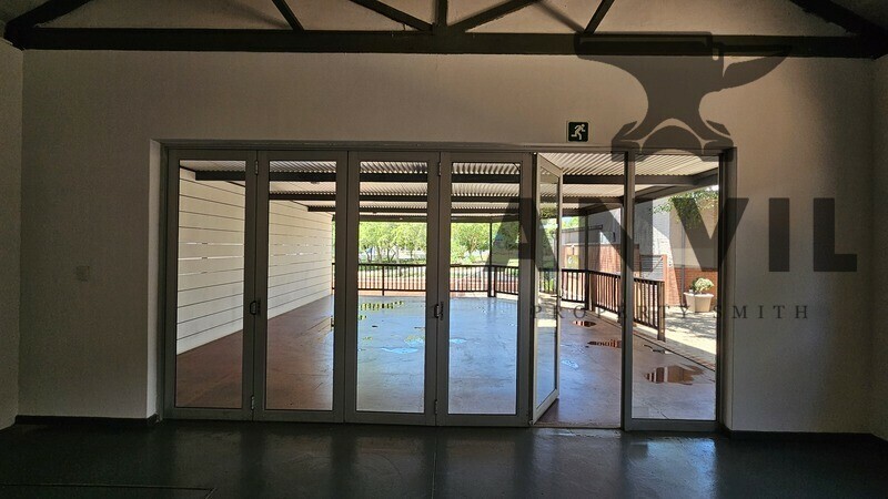 Greenlyn Village Centre. - Shop 18 property image 4