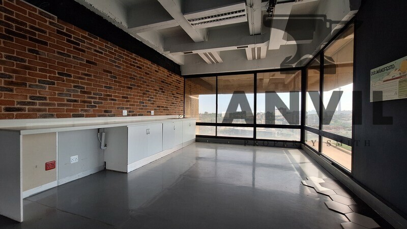 Metal Box - Metal Box 17th Floor OF0016.1 property image 8