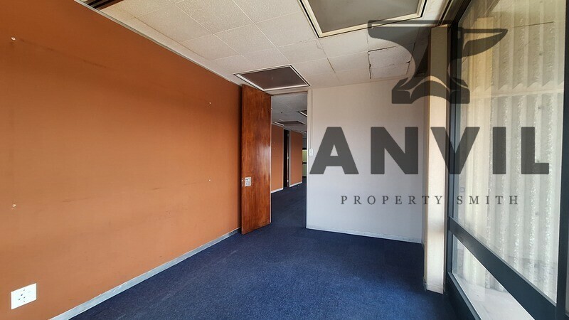 Metal Box - 15th Floor U1502 property image 10