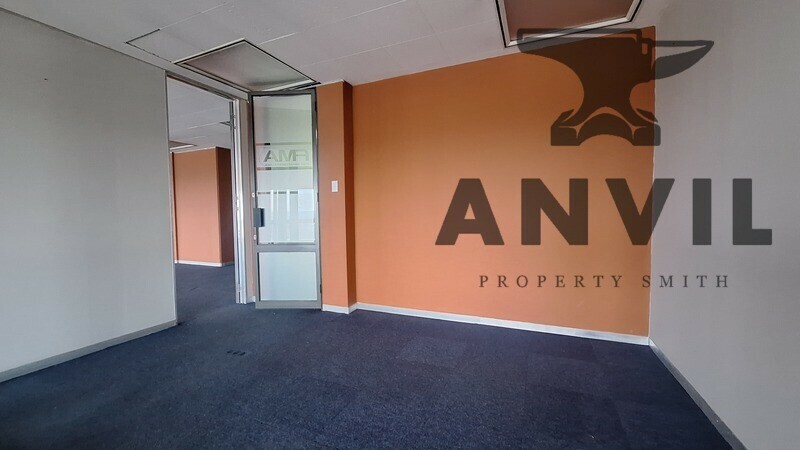 Metal Box - 15th Floor U1502 property image 16