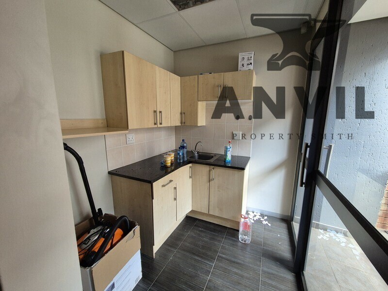 Woodhill Office Park, 53 Philip Engelbrecht Dr, Meyersdal, Alberton - 248sqm unit available in woodhill office park. property image 15