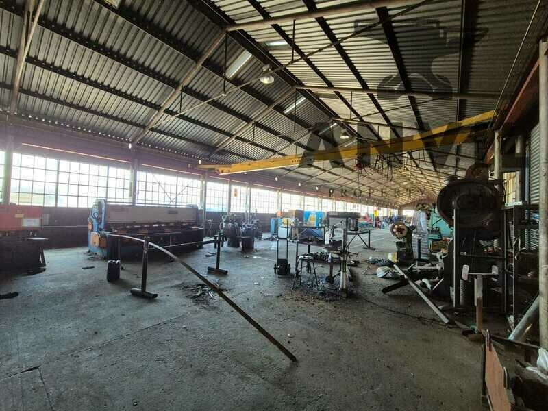 10 Dekenah St, Alrode, Alberton - 1442sqm Neat warehouse available in Alrode  property image 3