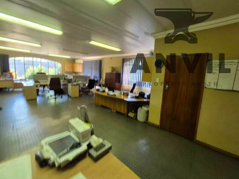 10 Dekenah St, Alrode, Alberton - 1442sqm Neat warehouse available in Alrode  property image 25