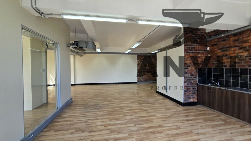 Loop Street Studios, 4 Loop Street - 802 Unit property image 12