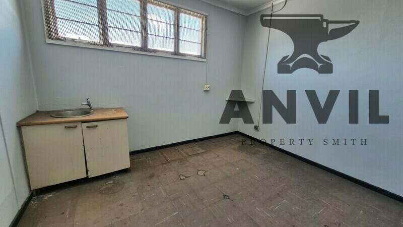 130 Paterson Rd - Workshop 1 property image 14