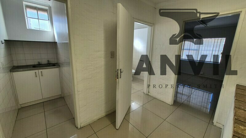 Warehouse 53 Fettes Road - Ground Unit 1 property image 8