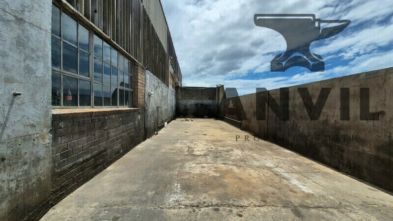 B&E, 134 Kempston Road - C1 property image 20