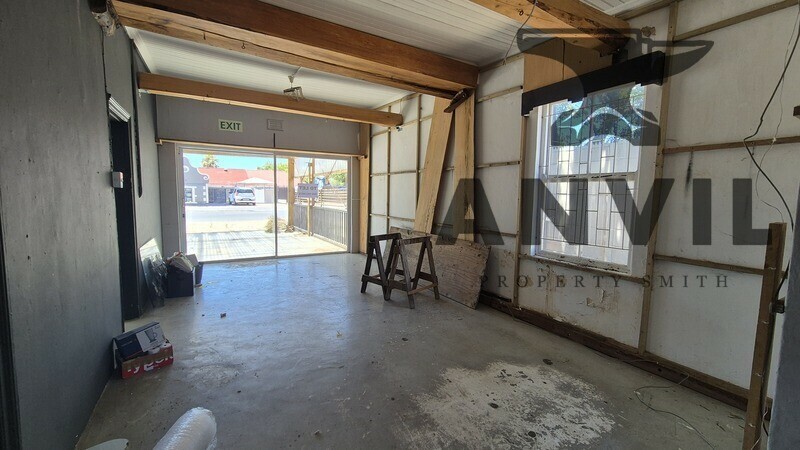 42 Main Road, Bergvliet - 190m2 Commercial Unit property image 11