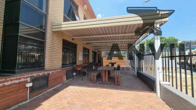 351 Pretoria Avenue - Entire Building property image 19