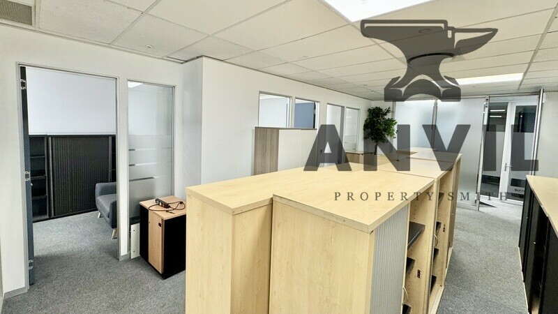 Corobay Corner Block A, Menlyn Maine, Pretoria - Unit 27 property image 11