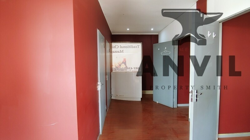 Jean Village - Shop 17b property image 3