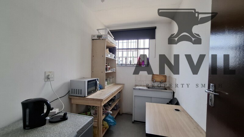 Jozi Liquor, 26 New Gosh Rd - 26 New Goch Rd property image 9