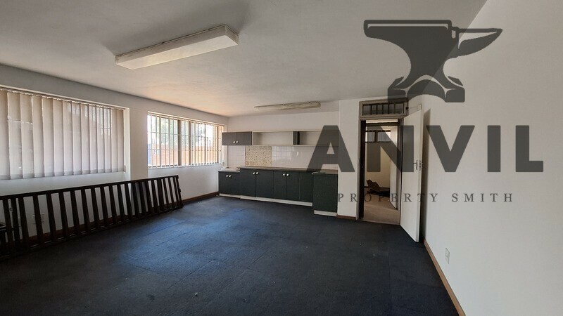 Jozi Liquor, 26 New Gosh Rd - 02 Julbert Rd property image 10