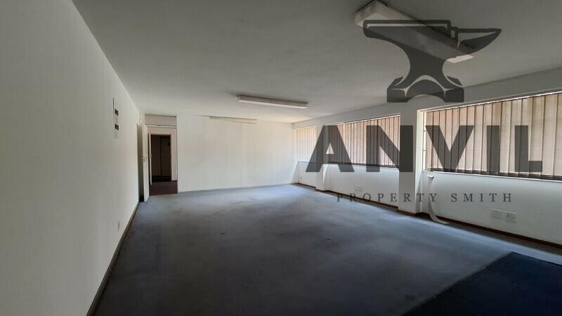 Jozi Liquor, 26 New Gosh Rd - 02 Julbert Rd property image 11