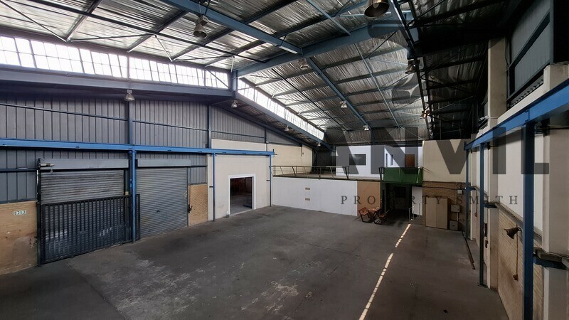 Jozi Liquor, 26 New Gosh Rd - 02 Julbert Rd property image 8