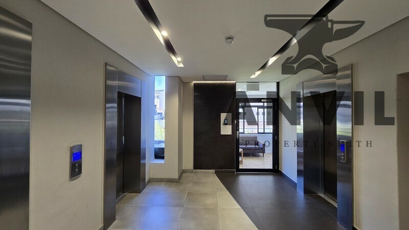 33 Bree & 30 Waterkant, Cape Town - 3rd Floor  property image 3