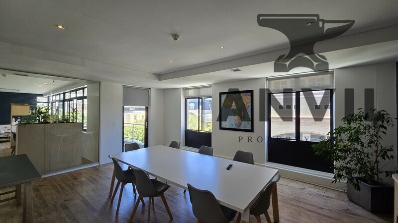 33 Bree & 30 Waterkant, Cape Town - 3rd Floor  property image 6
