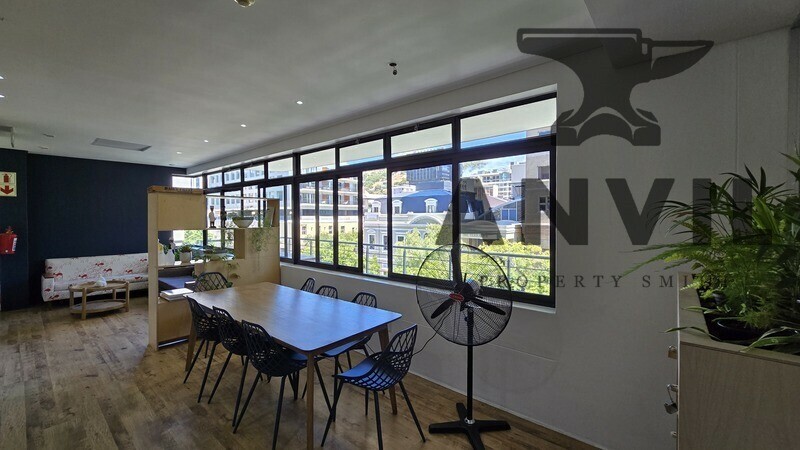 33 Bree & 30 Waterkant, Cape Town - 3rd Floor  property image 7