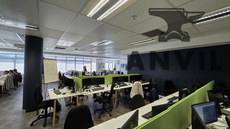 33 Bree & 30 Waterkant, Cape Town - 3rd Floor  property image 13