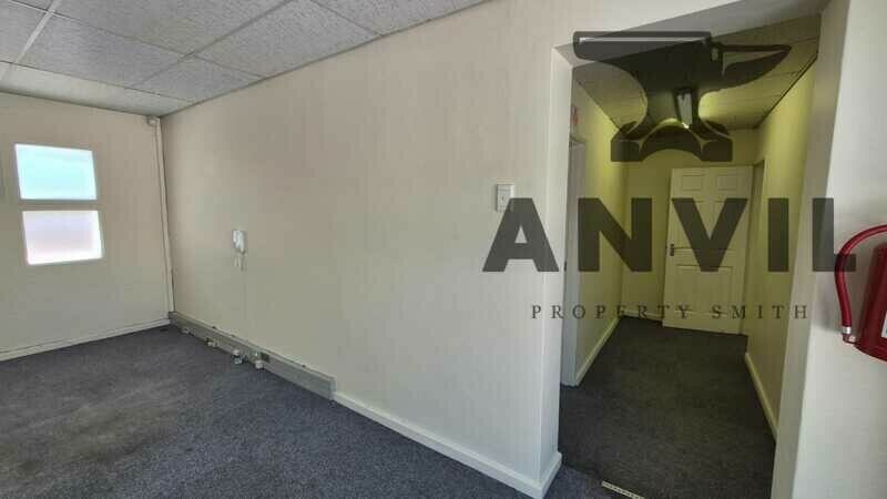 19 Mangold Street, Newton Park, Port Elizabeth - Office and Warehouse Space property image 2