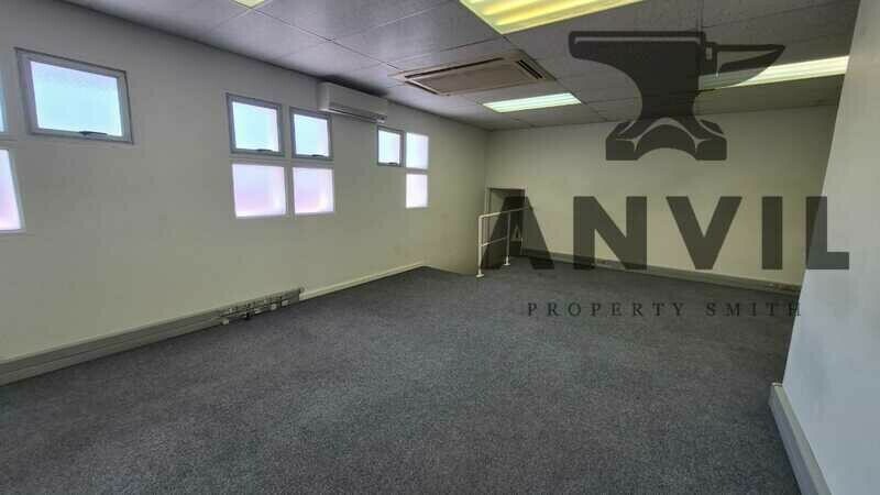 19 Mangold Street, Newton Park, Port Elizabeth - Office and Warehouse Space property image 5