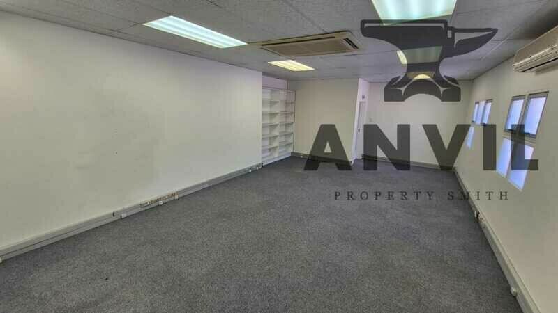 19 Mangold Street, Newton Park, Port Elizabeth - Office and Warehouse Space property image 8