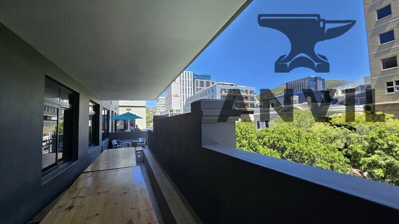 33 Bree & 30 Waterkant, Cape Town - 2nd Floor property image 2
